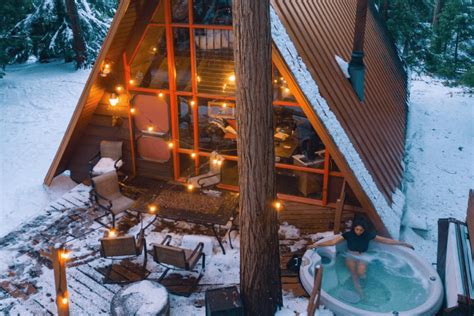 Summit witchcraft hot tub cabins